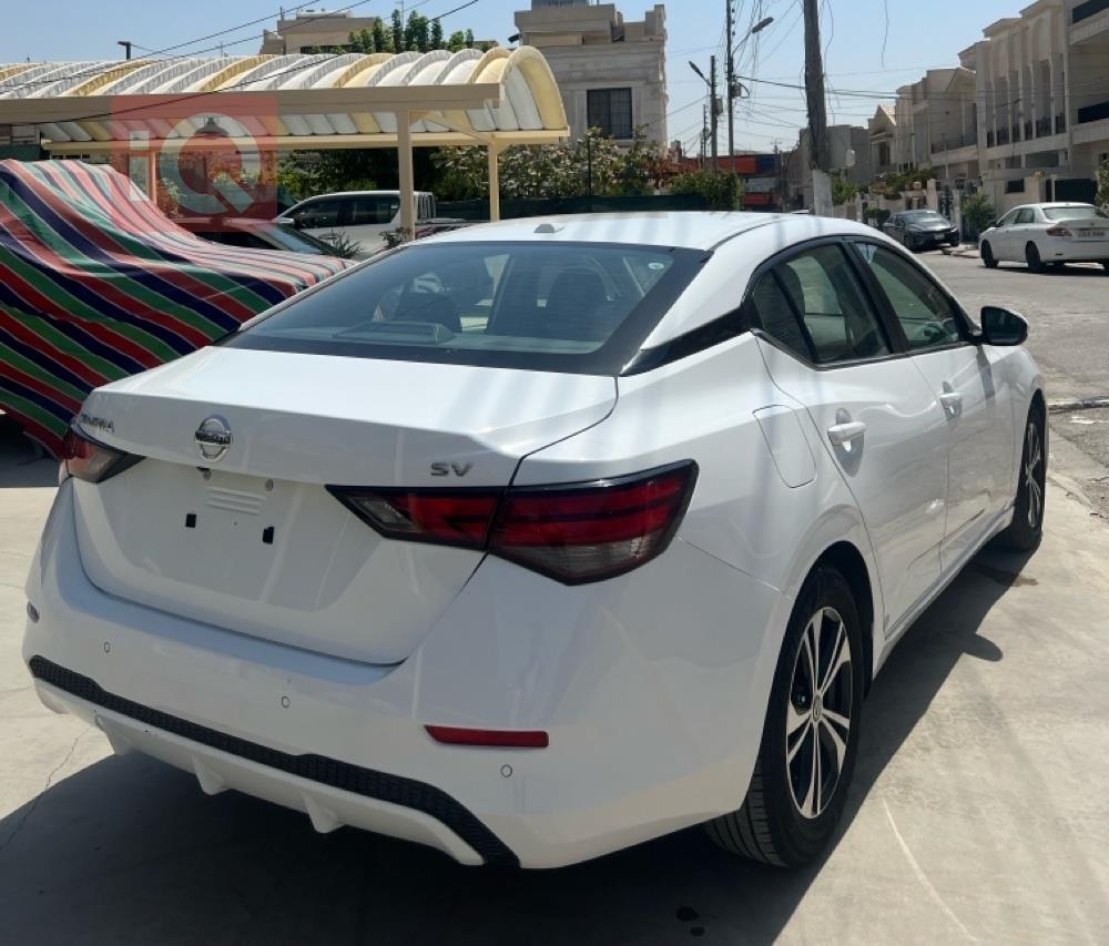 نيسان سنترا